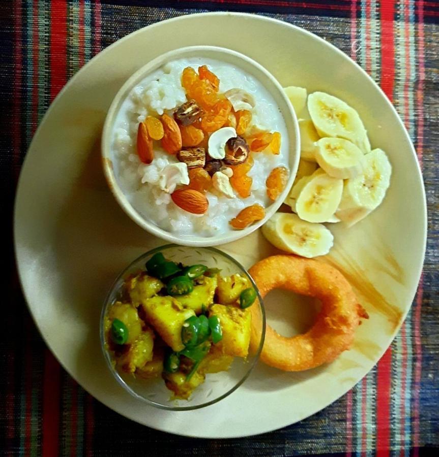 Pradhan House - Home Stay With Garden Bhatgoan エクステリア 写真
