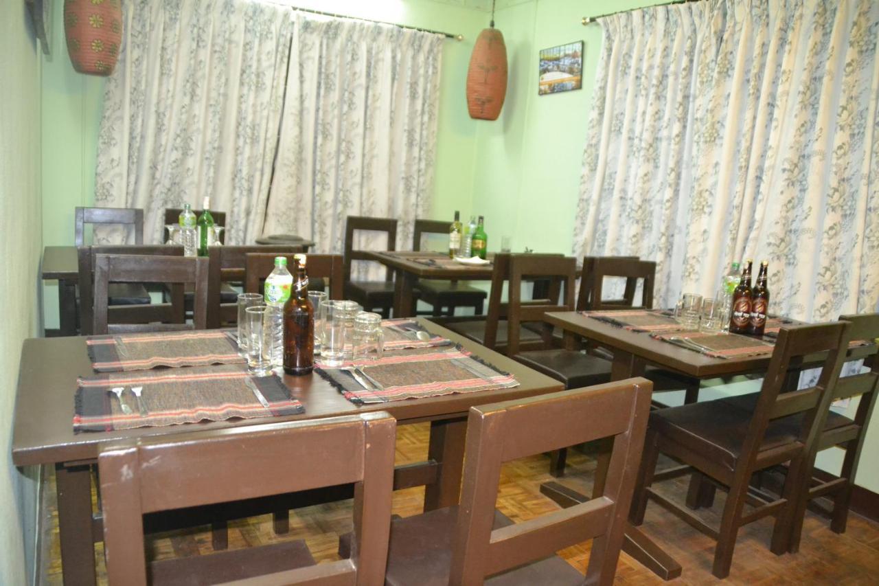 Pradhan House - Home Stay With Garden Bhatgoan エクステリア 写真