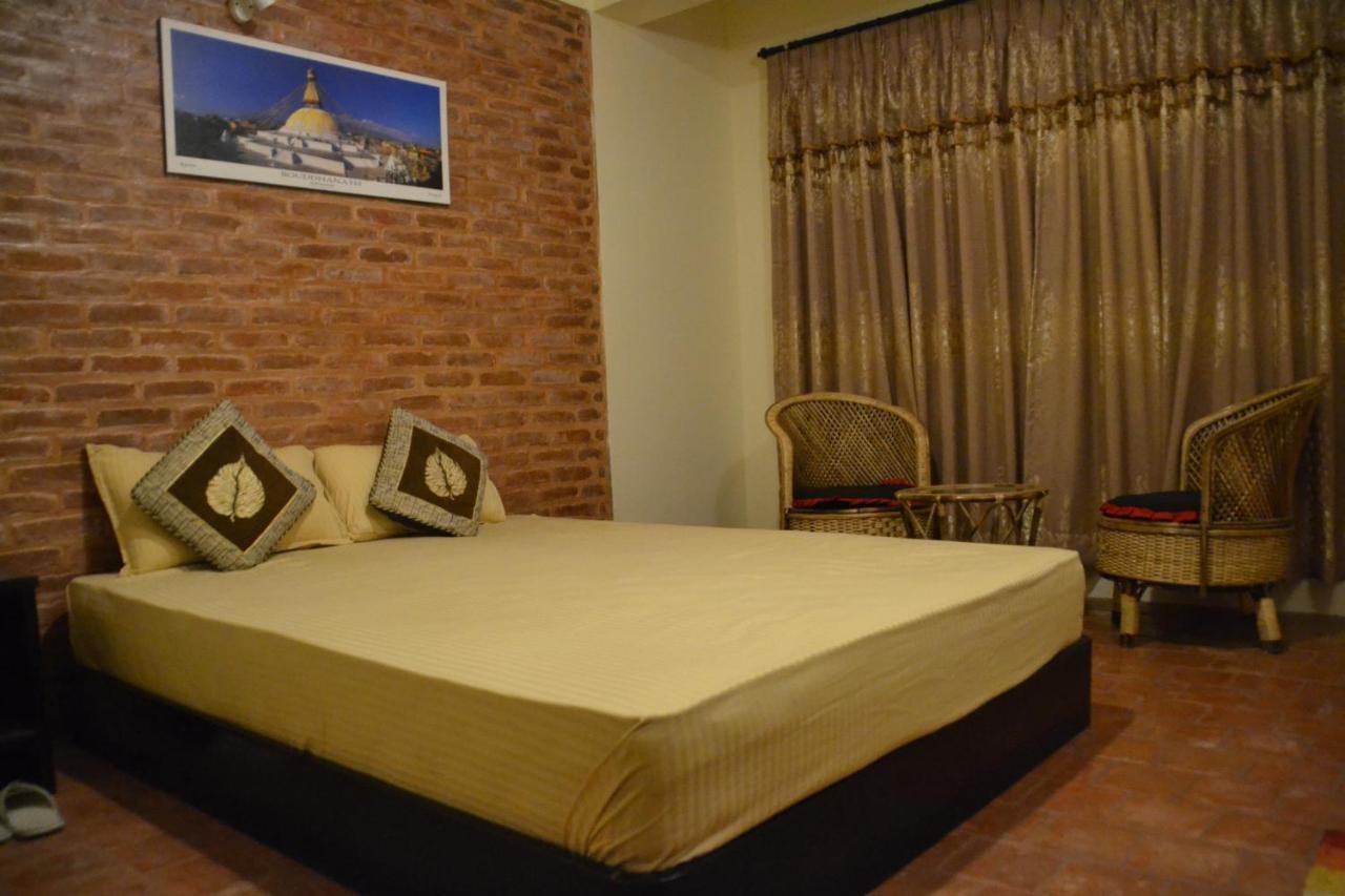 Pradhan House - Home Stay With Garden Bhatgoan エクステリア 写真